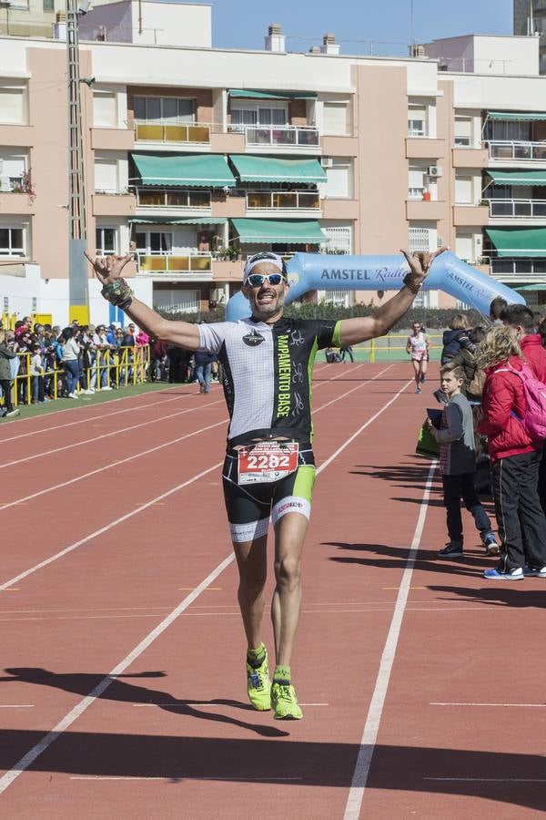 Alberto González se impone en la Media Maratón de Cartagena