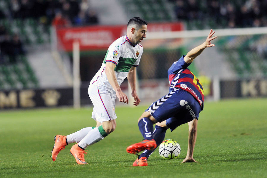 El Elche empata contra el Llagostera