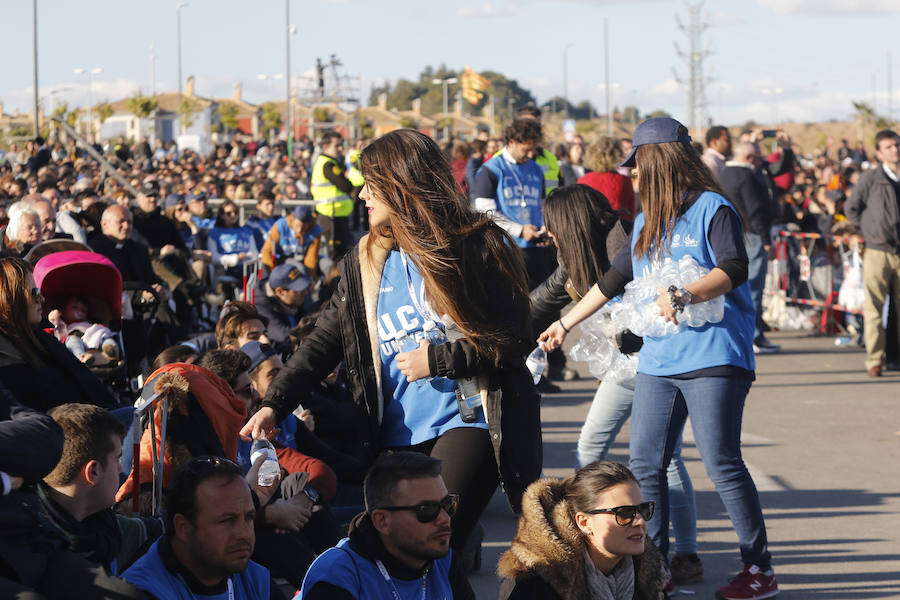 Kiko Argüello congrega a miles de personas en la UCAM