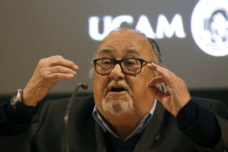 Juan de Ibarra, profesor honorífico de periodismo deportivo en la UCAM