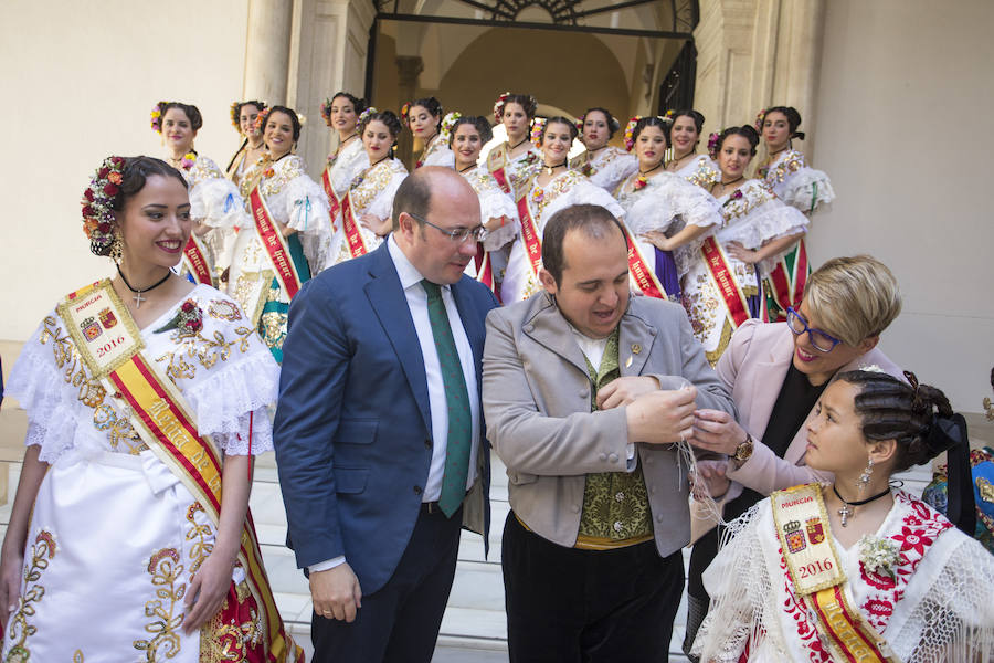 Recepción en el Palacio de San Esteban a las Reinas de la Huerta