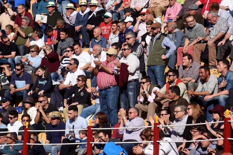 Puerta sufre una grave cornada de 25 centímetros en la pierna