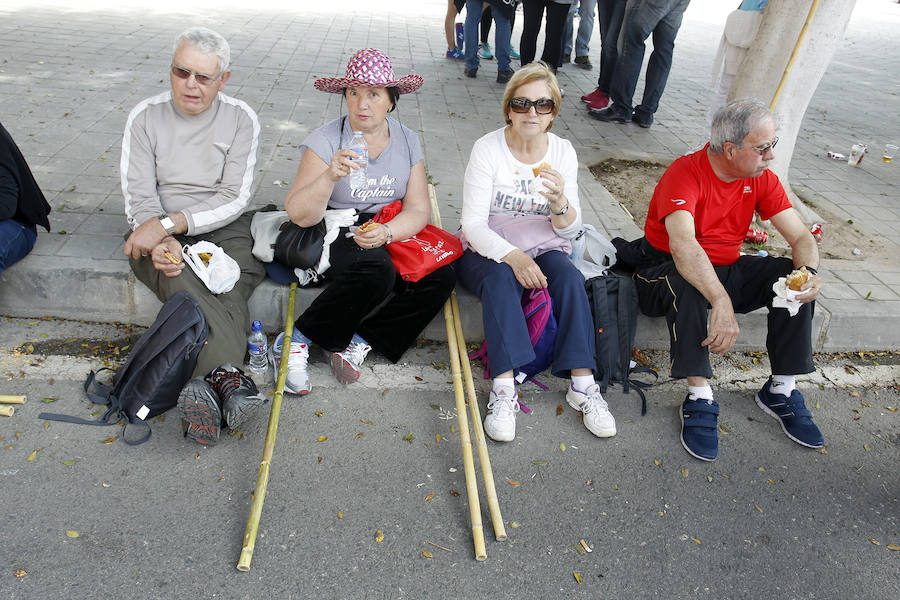 Miles de romeros participan en la Peregrina (I)