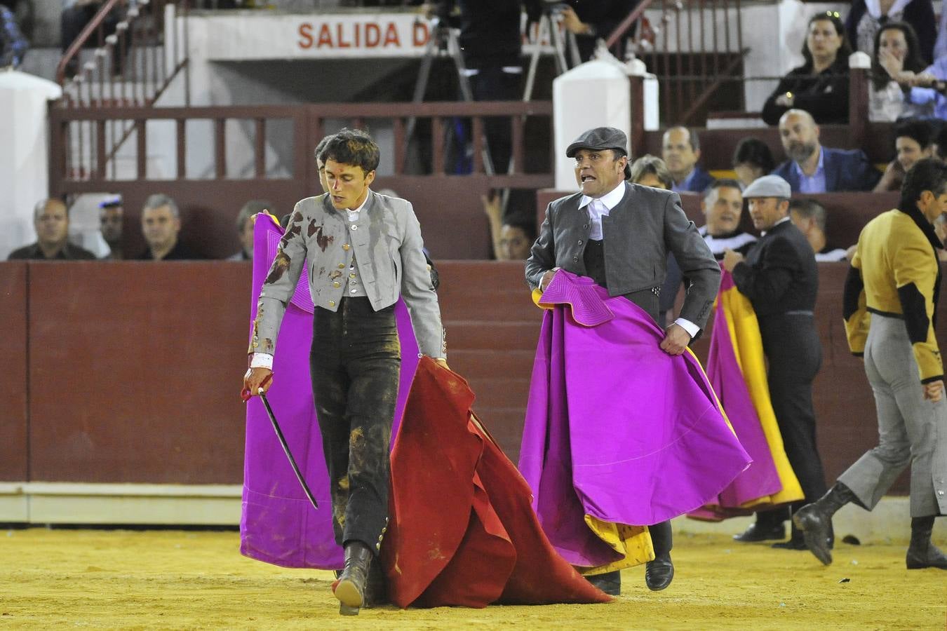 Festival de orejas y rabos contra el cáncer en Murcia