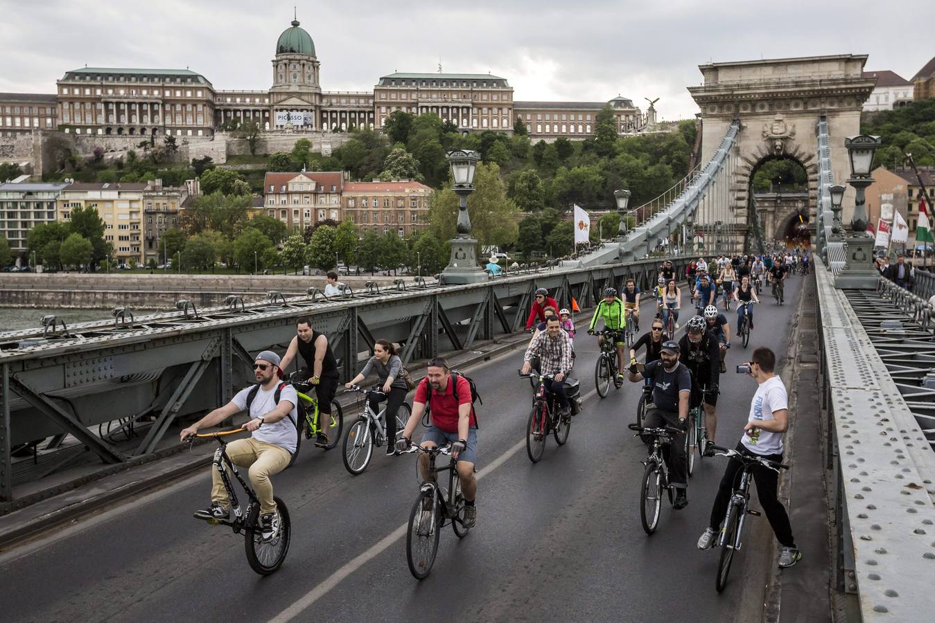 Las bicicletas toman Budapest