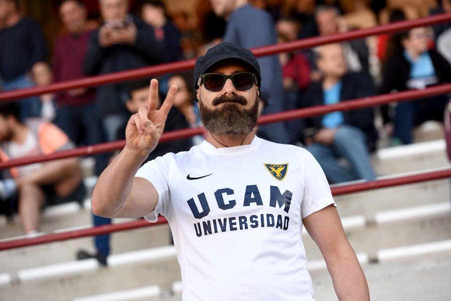 El UCAM cumple y se coloca líder