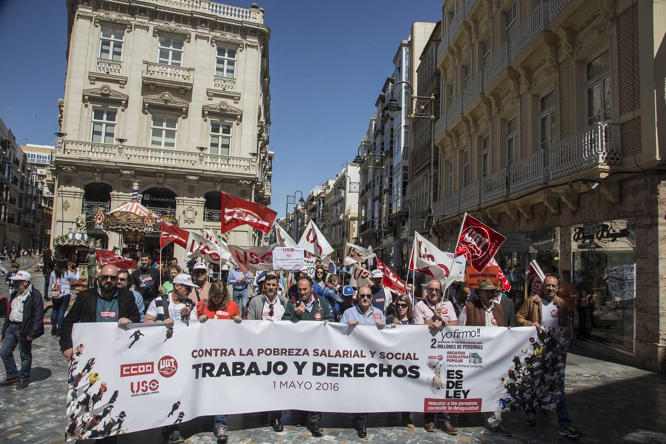 Más de mil personas se manifiestan en Cartagena en el Día Internacional de los Trabajadores