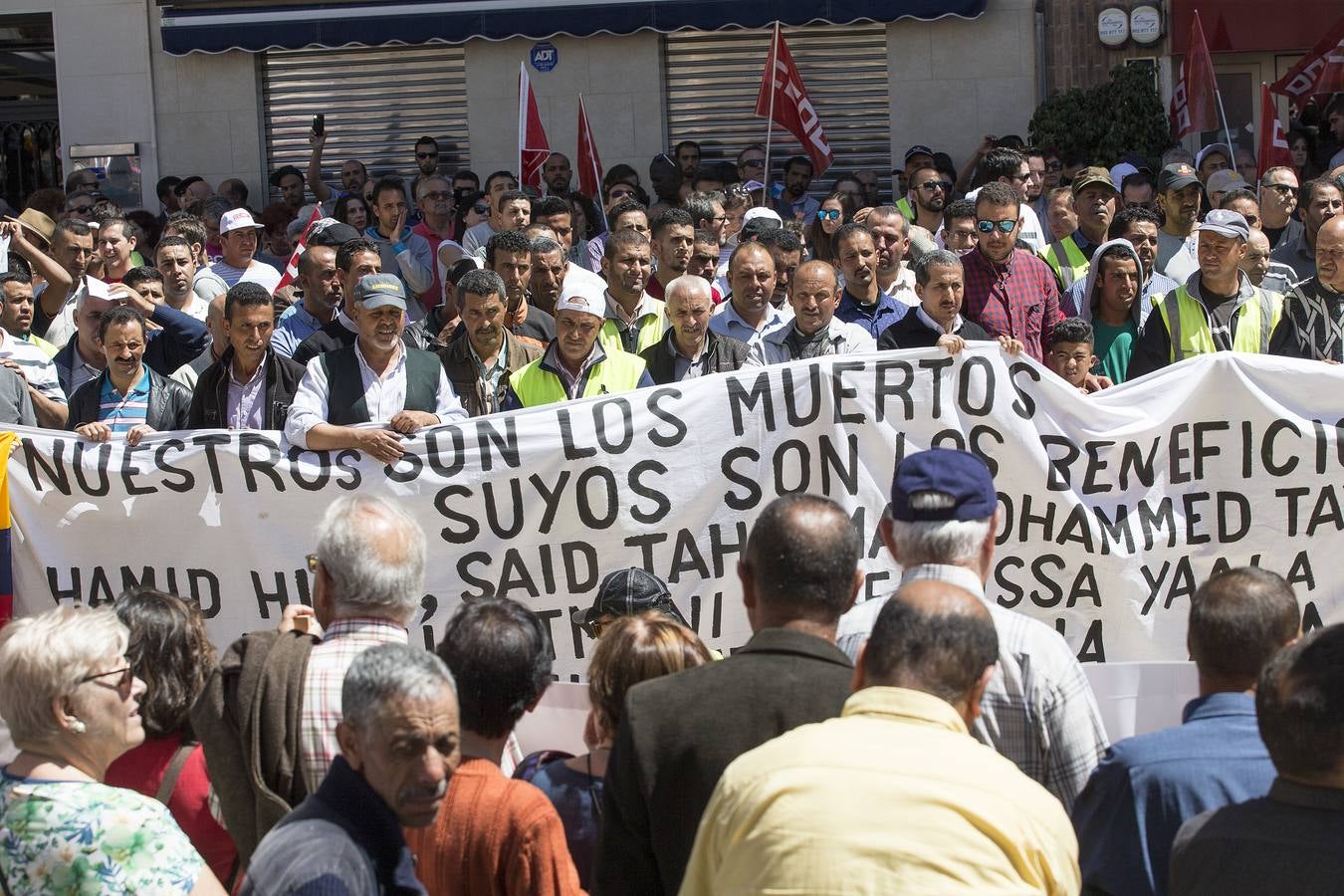 Más de mil personas se manifiestan en Cartagena en el Día Internacional de los Trabajadores