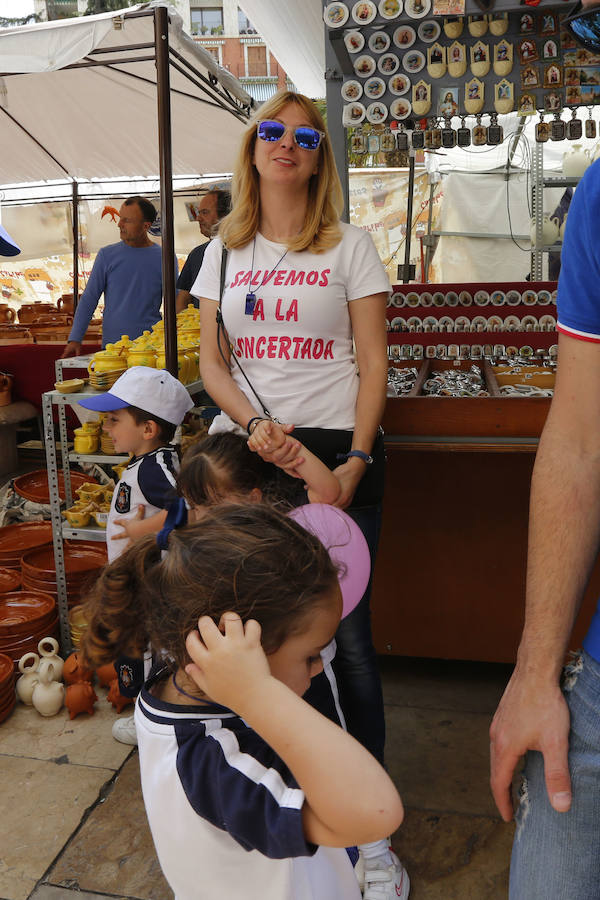 Familias y docentes piden «salvar» la escuela concertada