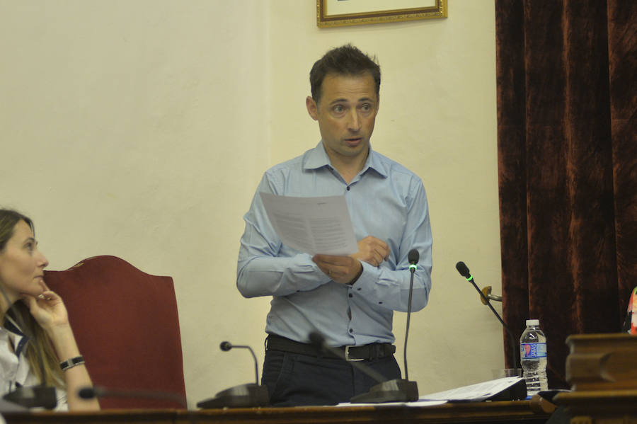 Pleno en el Ayuntamiento de Elche