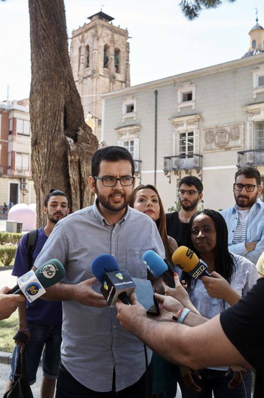 La coalición &#039;A la valenciana&#039; de Orihuela planea un acto con Oltra durante la campaña