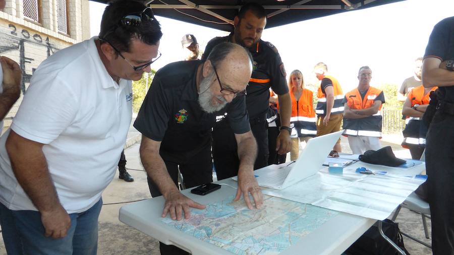 Emergencias realiza un simulacro en la sierra de Orihuela