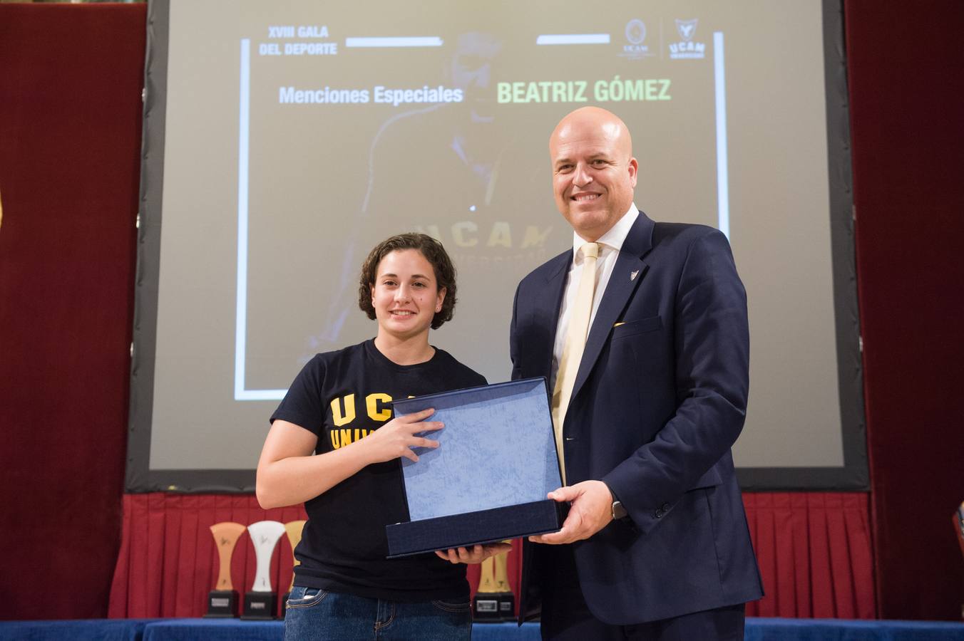 La UCAM premia a su enorme &#039;familia&#039; deportiva