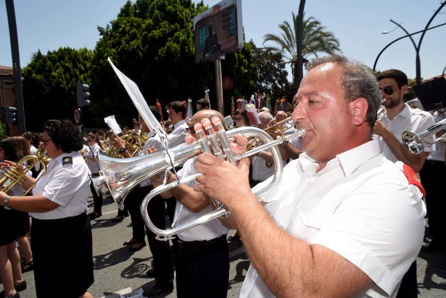 Diversión por tierra, agua y aire en el Día de la Región