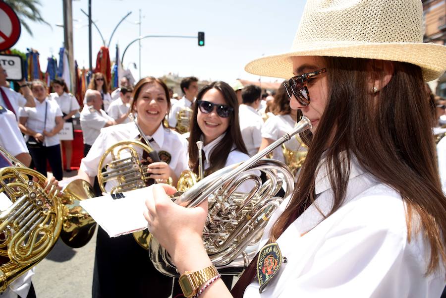 Diversión por tierra, agua y aire en el Día de la Región
