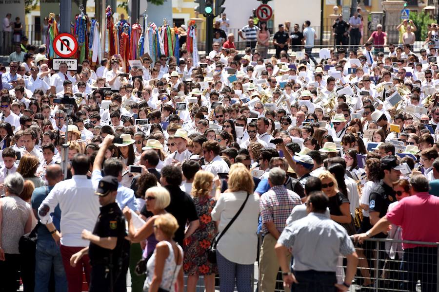Diversión por tierra, agua y aire en el Día de la Región