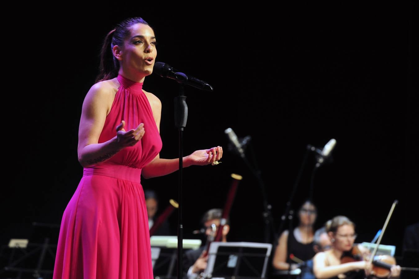 Entrega de las medallas de oro en el Día de la Región