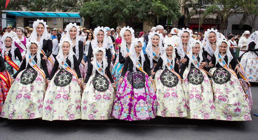 Mascleta de Fogueres en la Plaza de los Luceros
