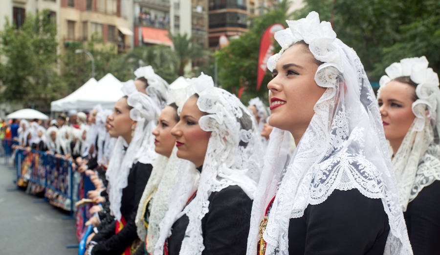Mascleta de Fogueres en la Plaza de los Luceros