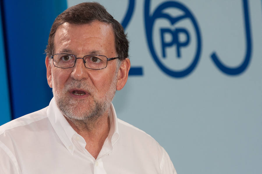 Rajoy da un mitin en el Víctor Villegas