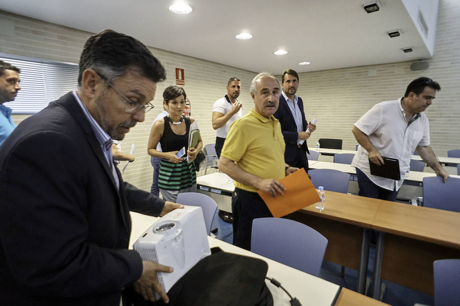 Reunión de los alcaldes de la Vega Baja