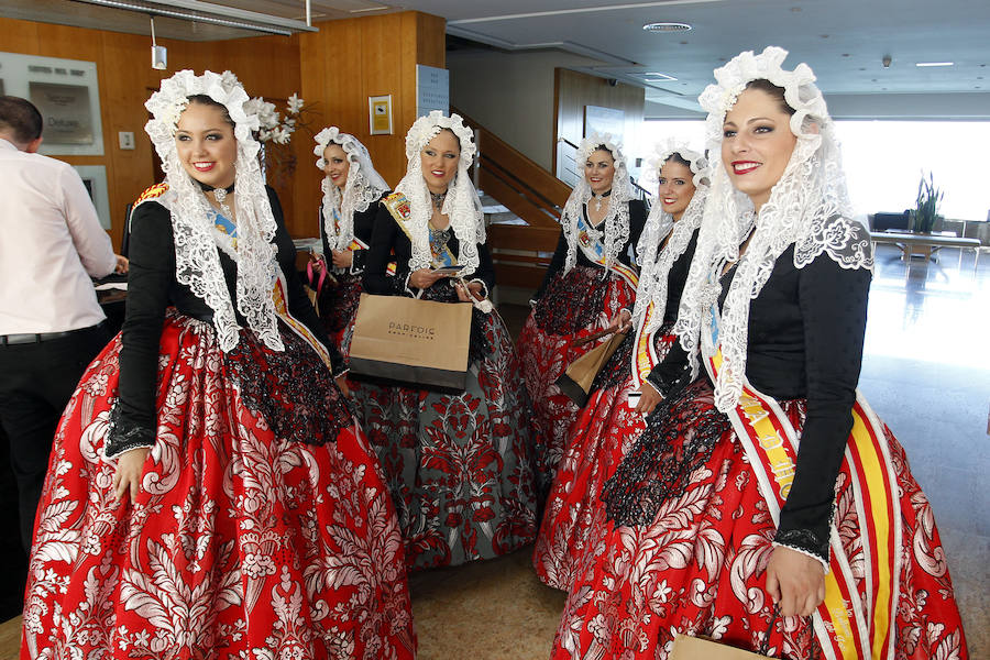 La Bellea del Foc y sus damas se instalan en el hotel Portamaris