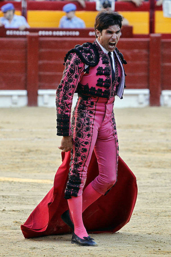 Toros de Hnos. García Jiménez y Olga Jiménez para Francisco Rivera &#039;Paquirri&#039;, David Fandila &#039;El Fandi&#039; y Cayetano en la Feria de Hogueras