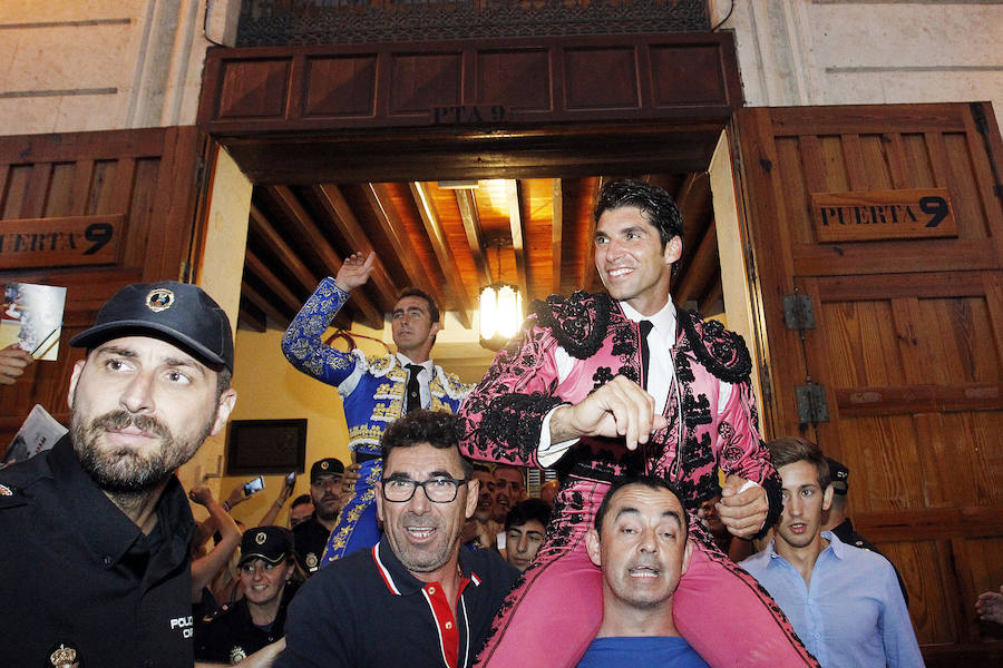 Toros de Hnos. García Jiménez y Olga Jiménez para Francisco Rivera &#039;Paquirri&#039;, David Fandila &#039;El Fandi&#039; y Cayetano en la Feria de Hogueras