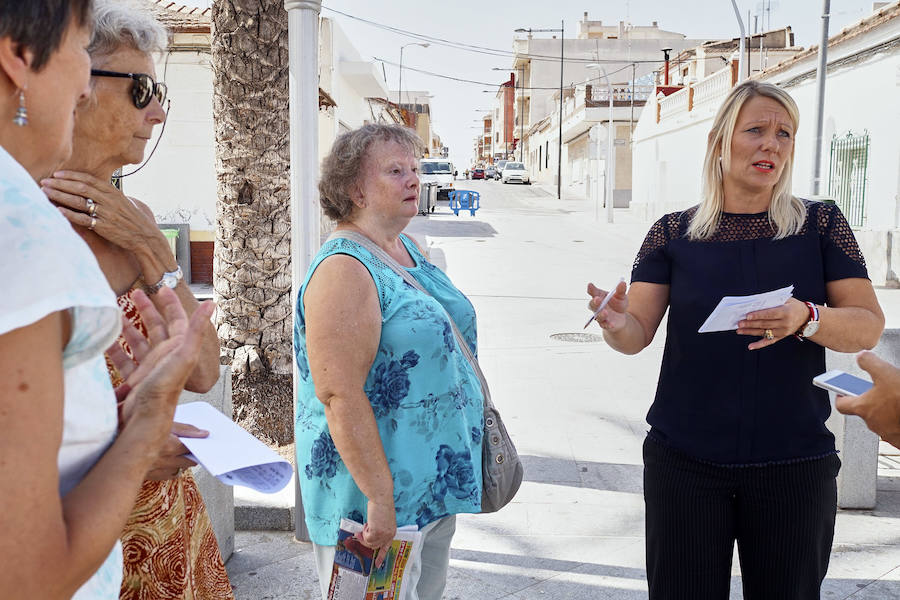 Ciudadanos británicos residentes en la Vega Baja reciben las noticias del &#039;Brexit&#039;