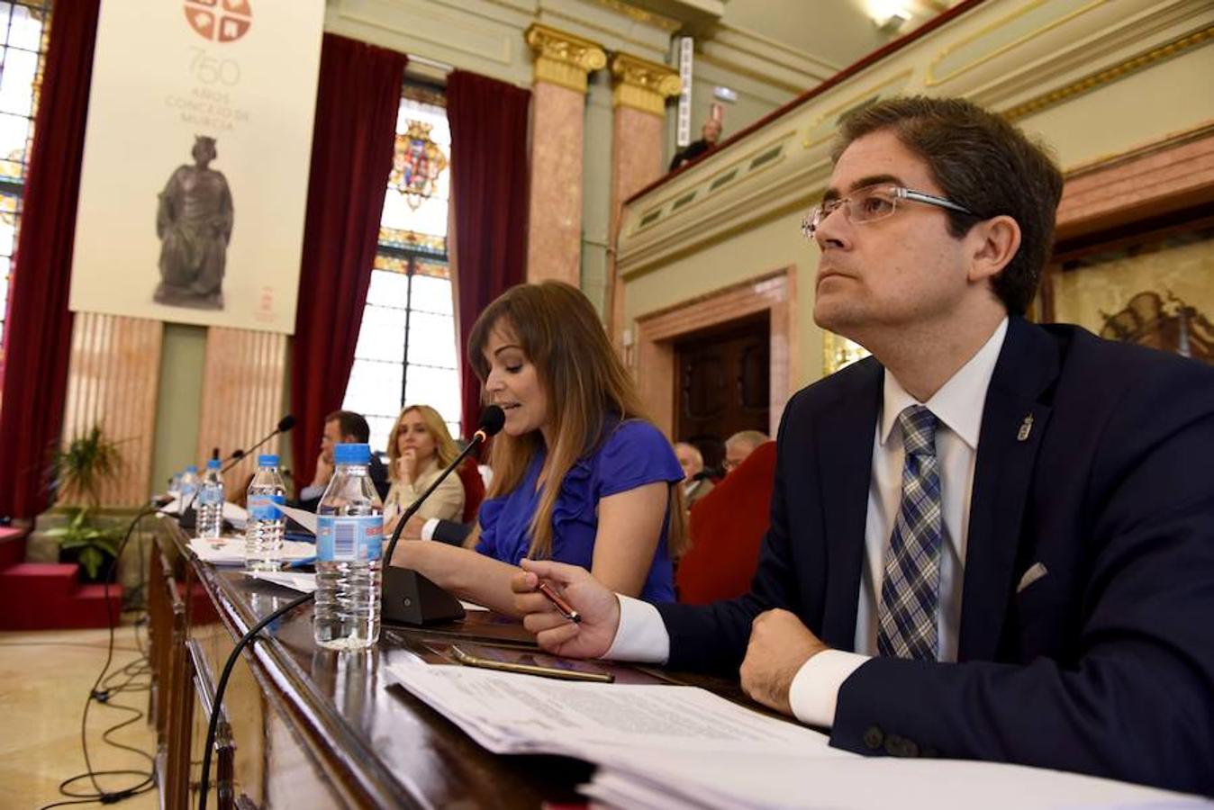 Pleno atípico en Murcia