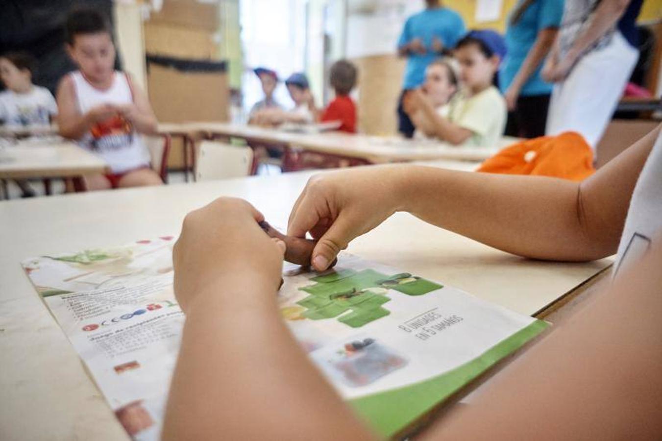 Más de 200 niños disfrutan de la Escuela de Verano en Orihuela