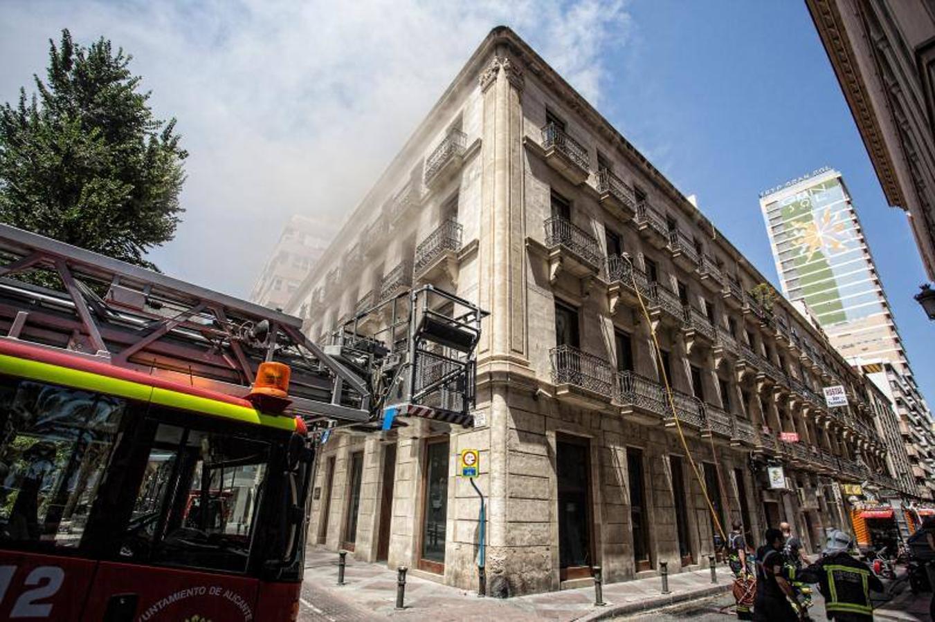 Incendio en el Colegio de Arquitectos de Alicante