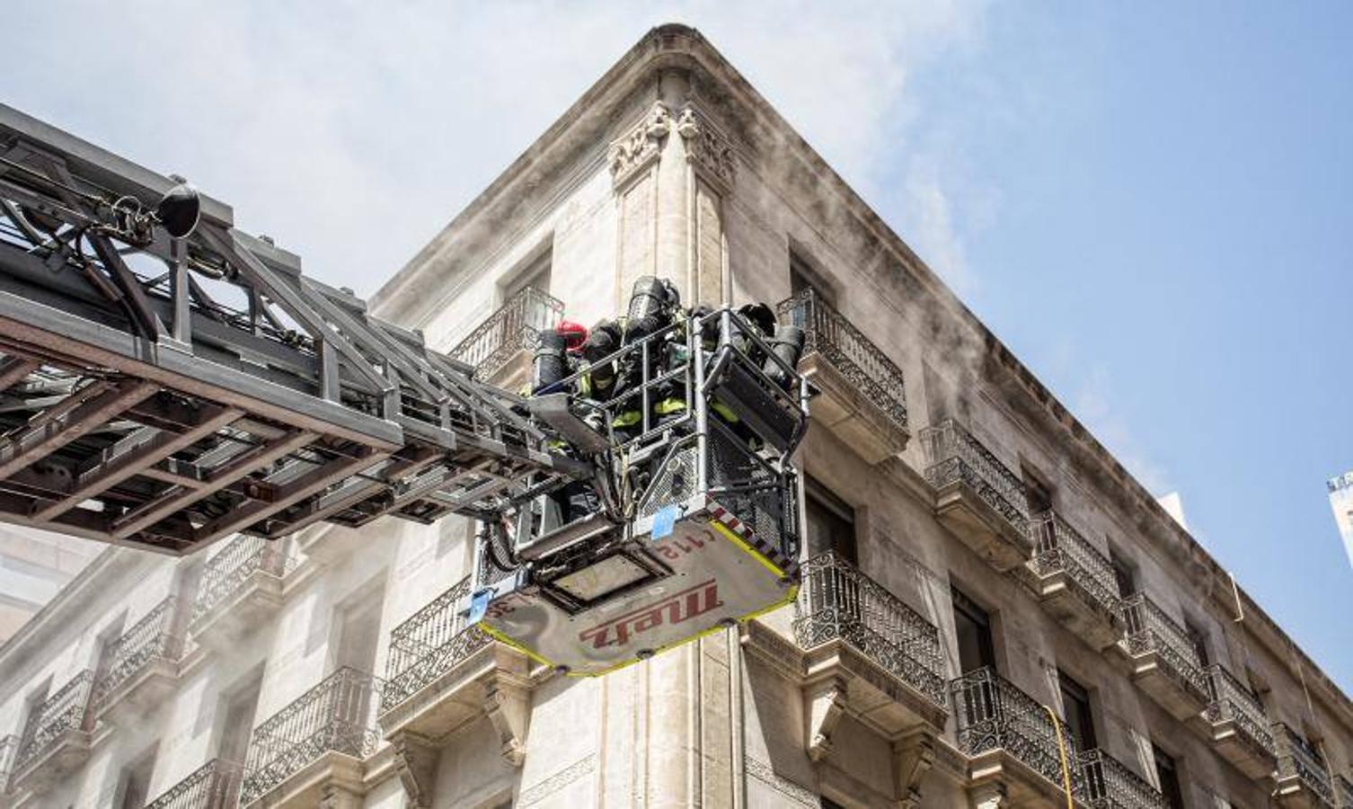 Incendio en el Colegio de Arquitectos de Alicante