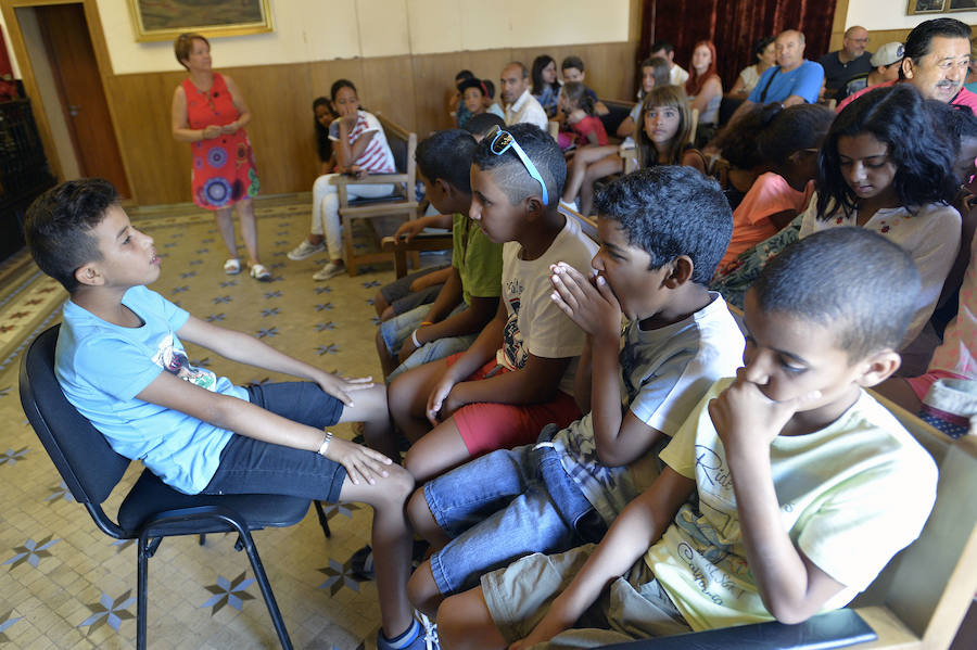 Elche recibe a los 27 niños saharauis del programa &#039;Vacaciones en Paz&#039;