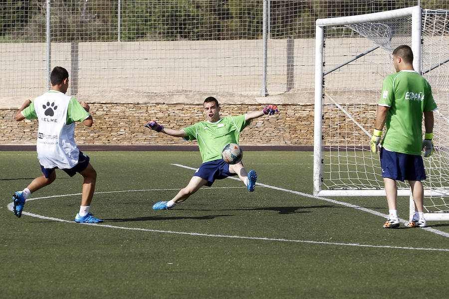 La Selección Española de Fútbol Paraolímpica entrena en Alicante