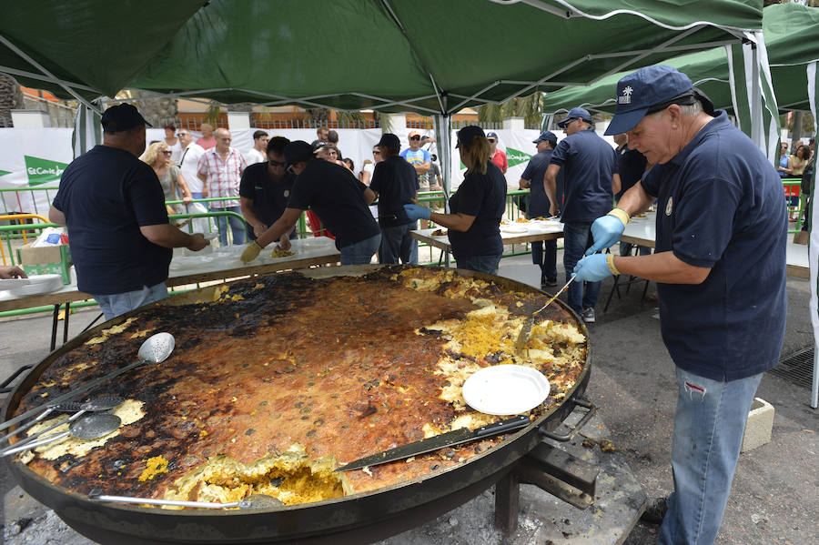 Concurso de arroz con costra en la fiestas de Elche