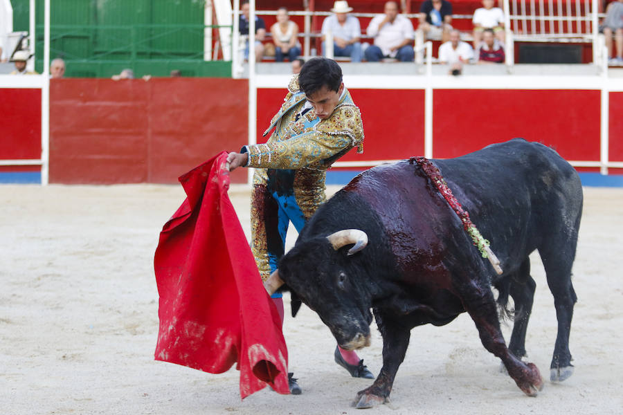 Filiberto, primera puerta grande de la Feria de Blanca