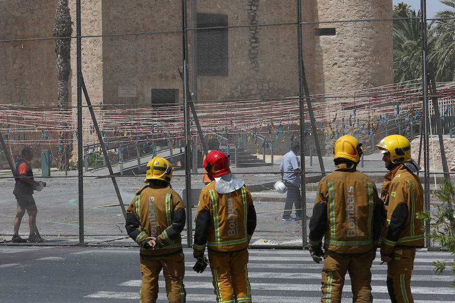 Mascletá en Elche