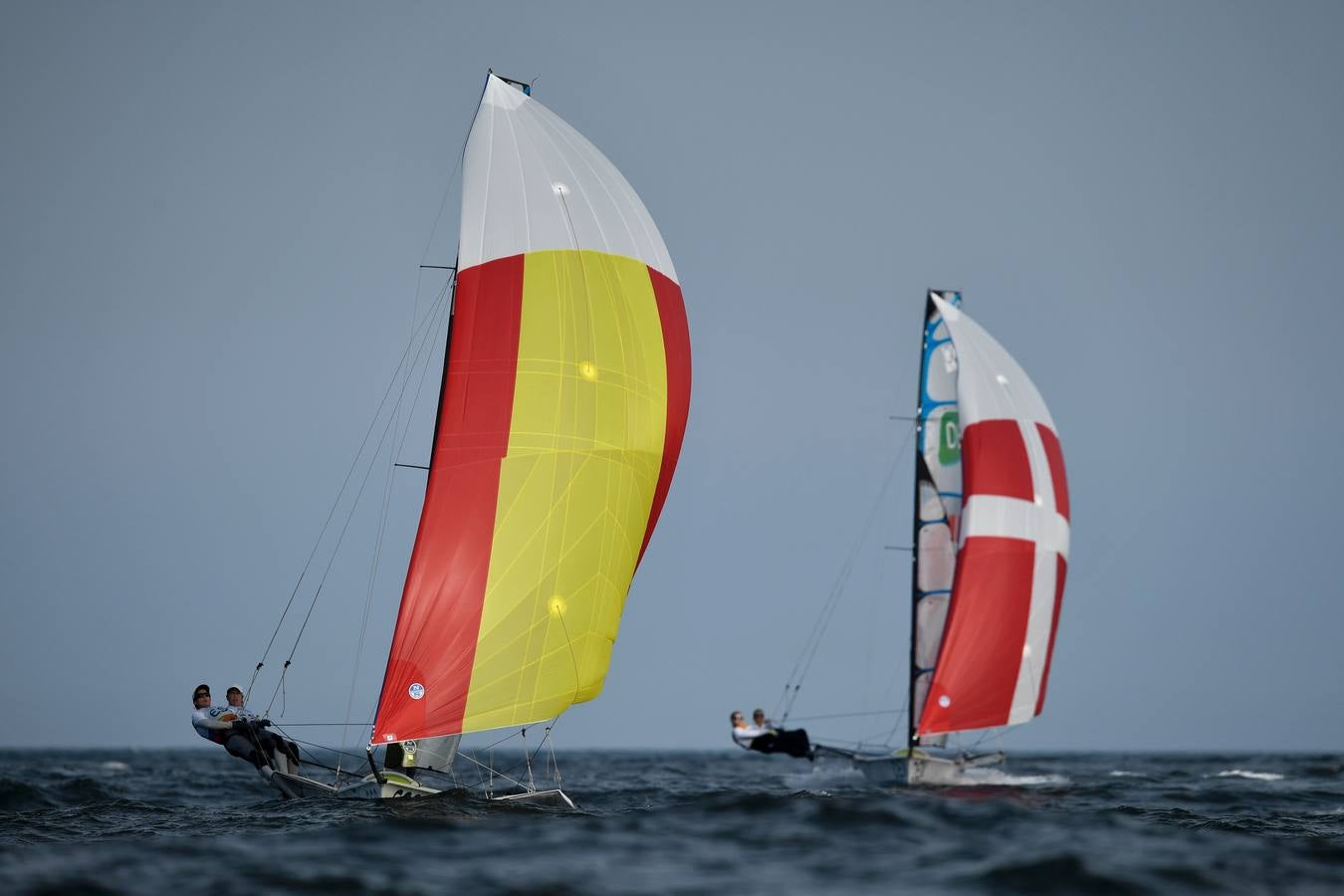 Támara Echegoyen y Berta Betanzos se acercan a la medalla en 49ers