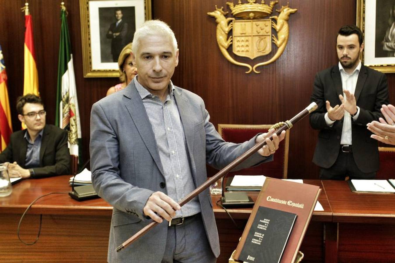 Armando Esteve, de UPyD, nuevo alcalde de Novelda