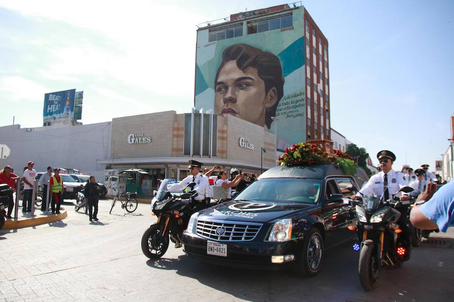 México despide a Juan Gabriel