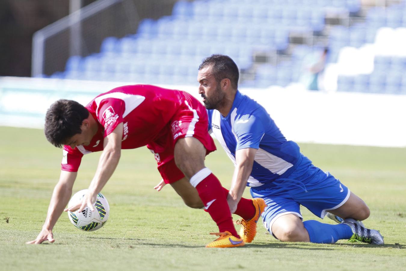 El San Fernando agranda la herida del Lorca (1-3)