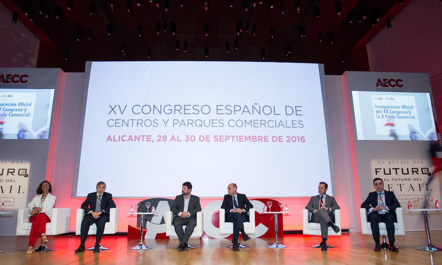 Inauguración del XV Congreso de Centros Comerciales que se celebra en Alicante