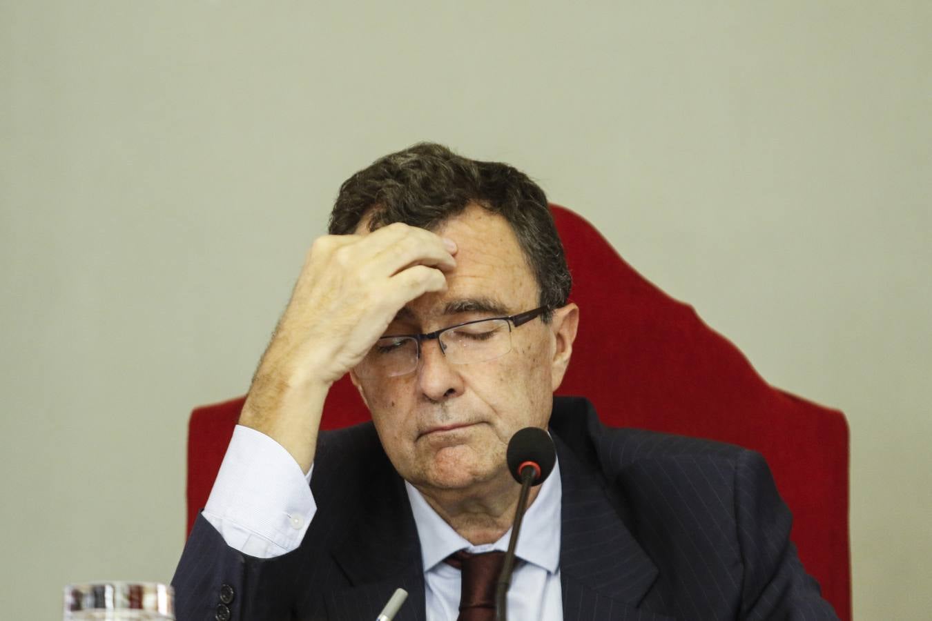 Protesta en el pleno de septiembre en Murcia