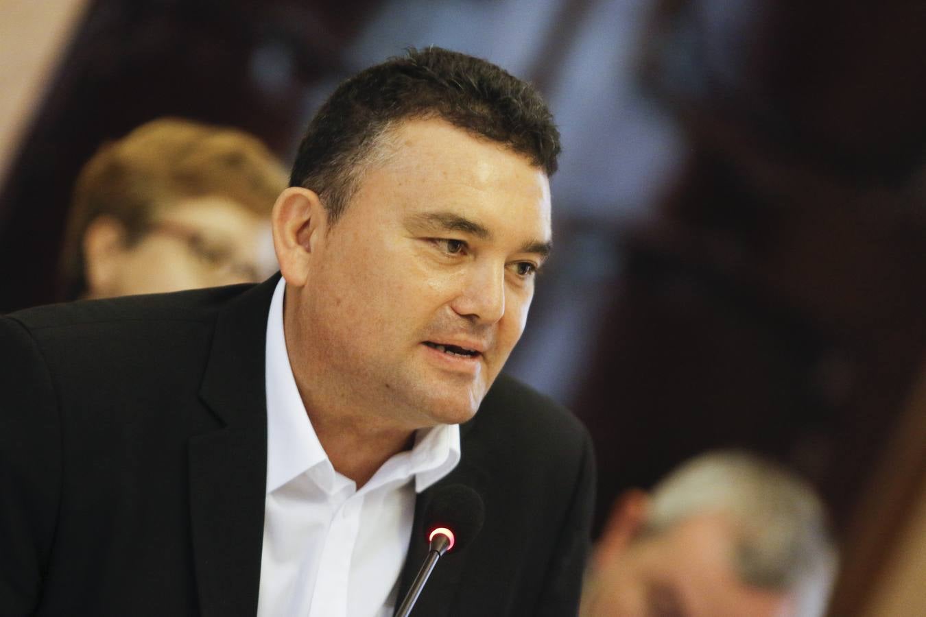 Protesta en el pleno de septiembre en Murcia