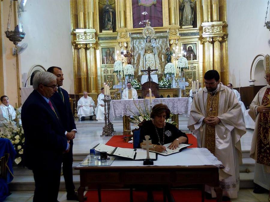 Se hermanan las cofradias Virgen del Rosario de Bullas y Vera Cruz de Caravaca