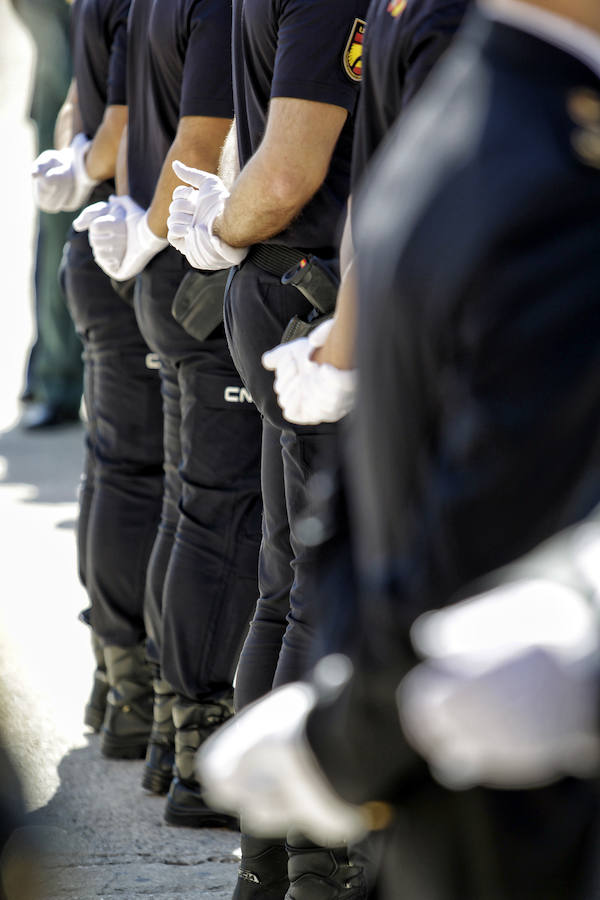 La Policía Nacional de Alicante celebra el día de su patrón