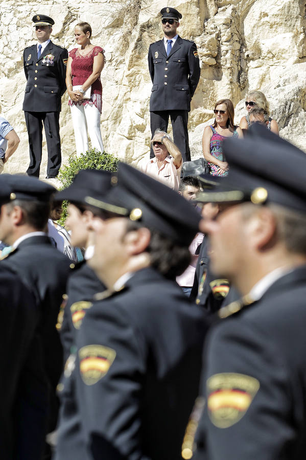 La Policía Nacional de Alicante celebra el día de su patrón