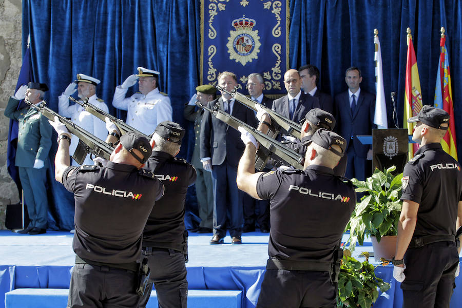 La Policía Nacional de Alicante celebra el día de su patrón