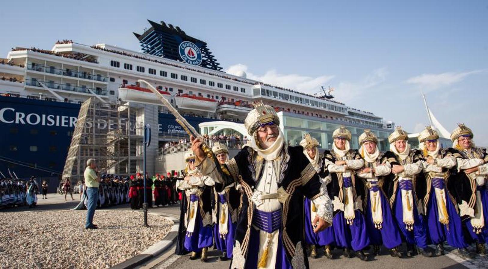 Alicante se estrena como puerto base de cruceros